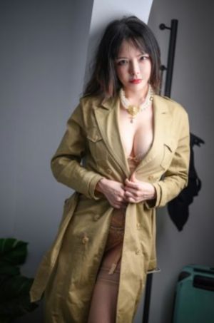 漂亮的邻居中文_高清版完整版未删减